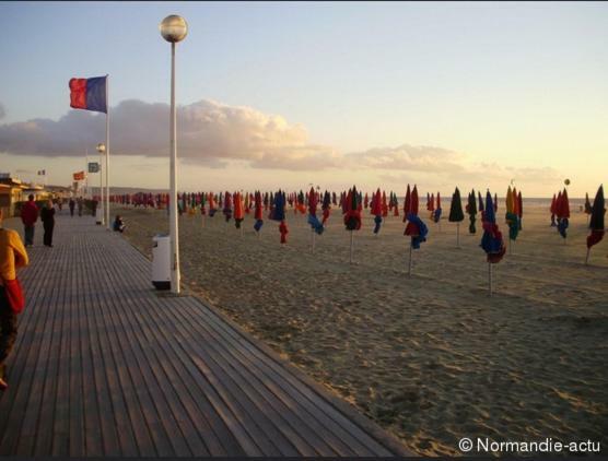 Les Marinas Port Deauville Exterior photo